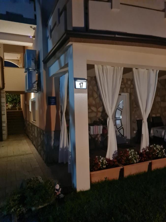 Apartman Ruza Krk Town Extérieur photo