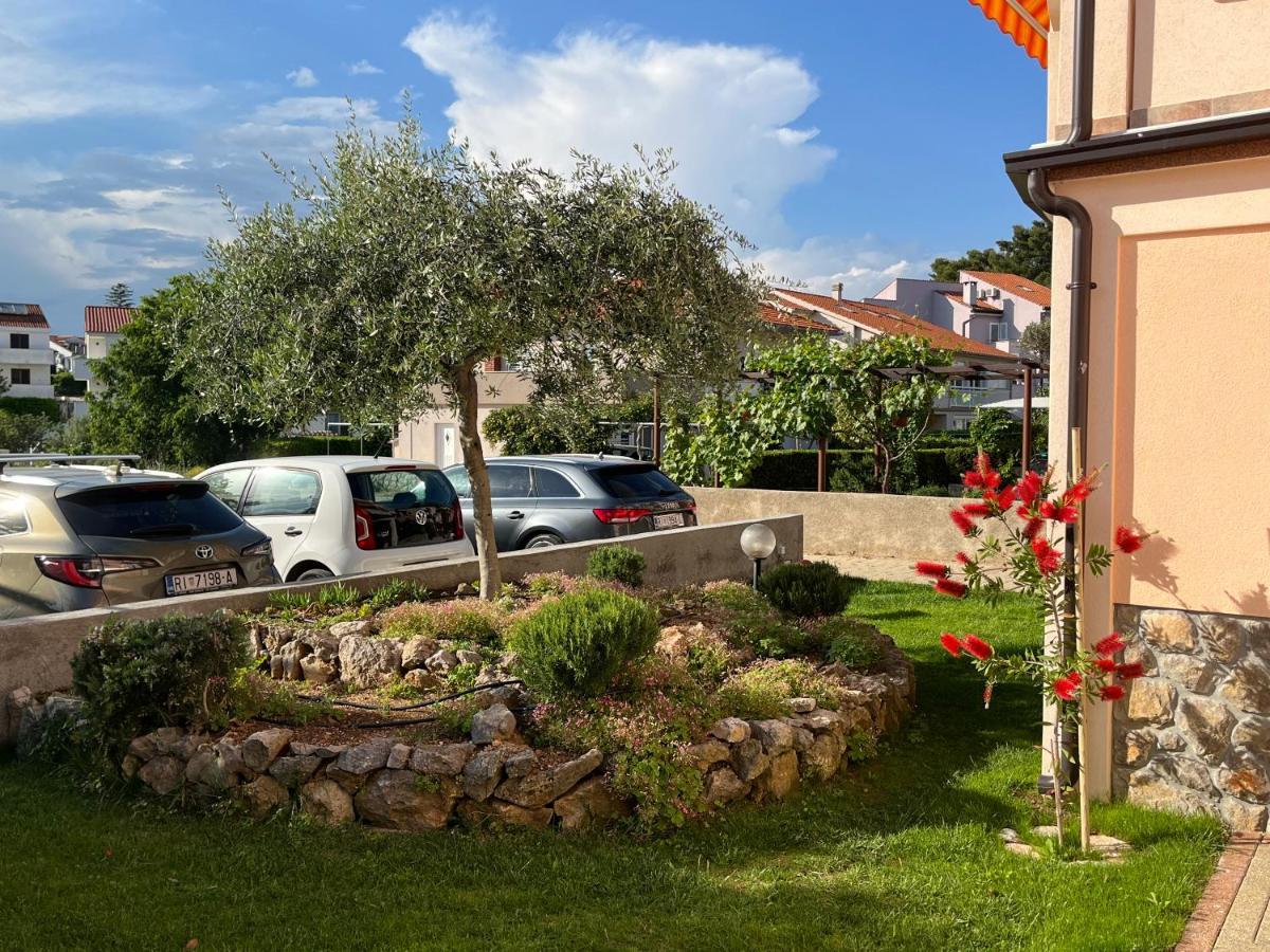 Apartman Ruza Krk Town Extérieur photo