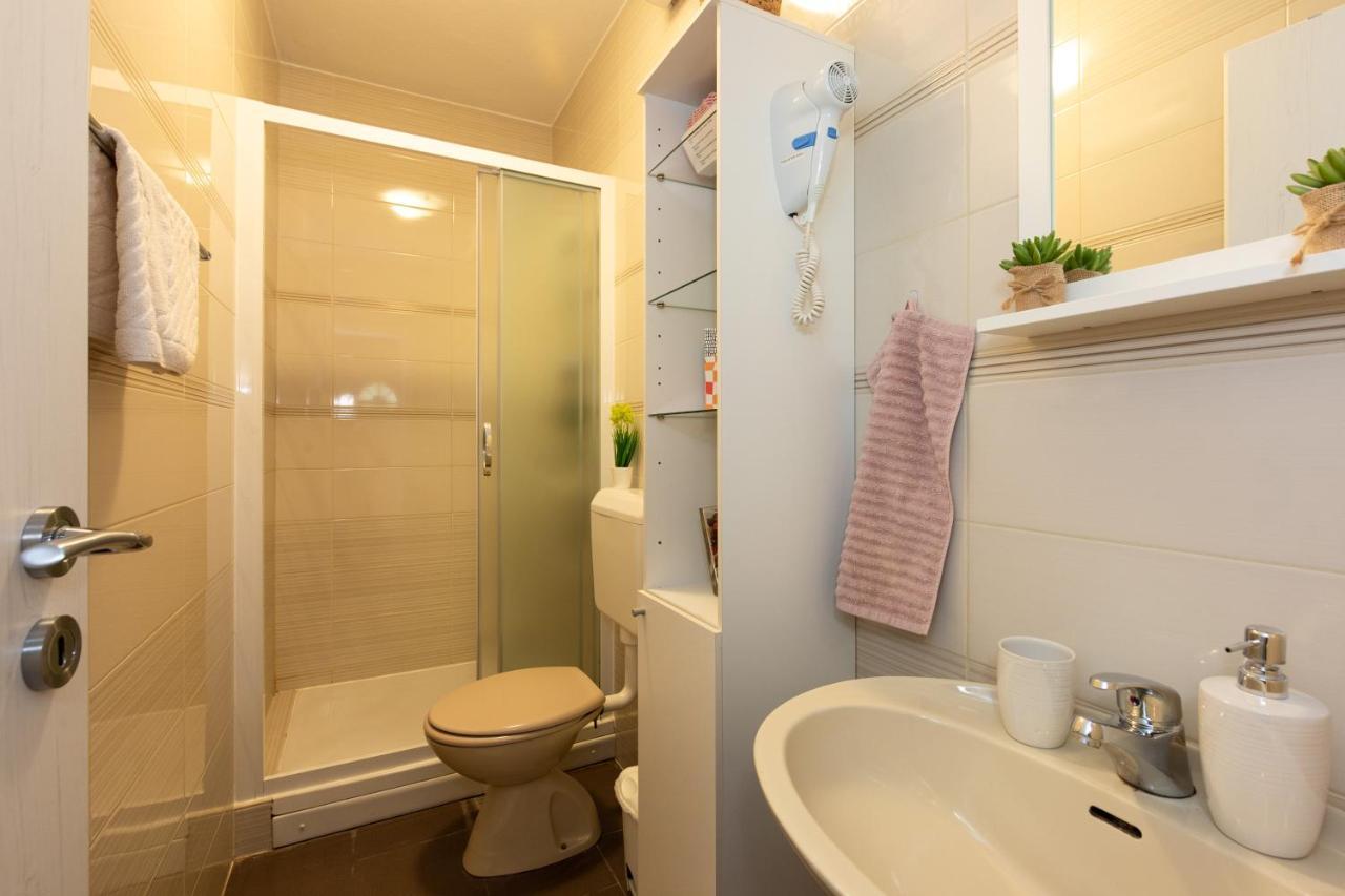 Apartman Ruza Krk Town Extérieur photo